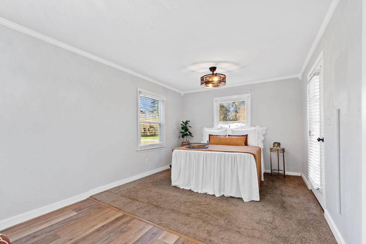 122 George Lane Photo 22