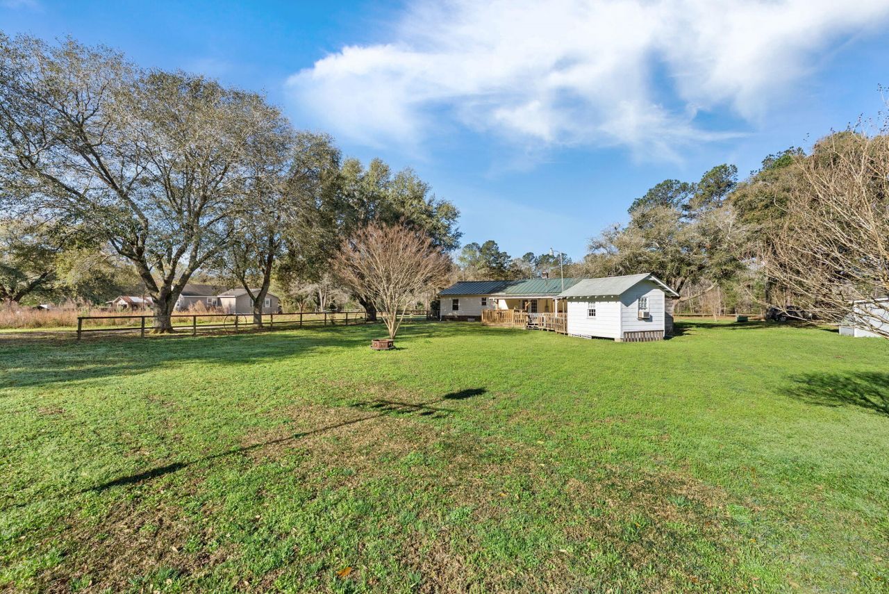 122 George Lane Photo 37