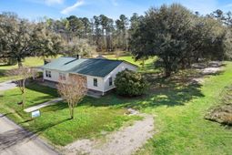 122 George Lane photo 4