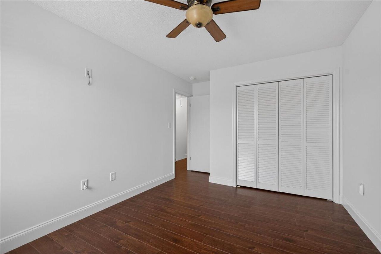 5558 Evelyn Drive Photo 25