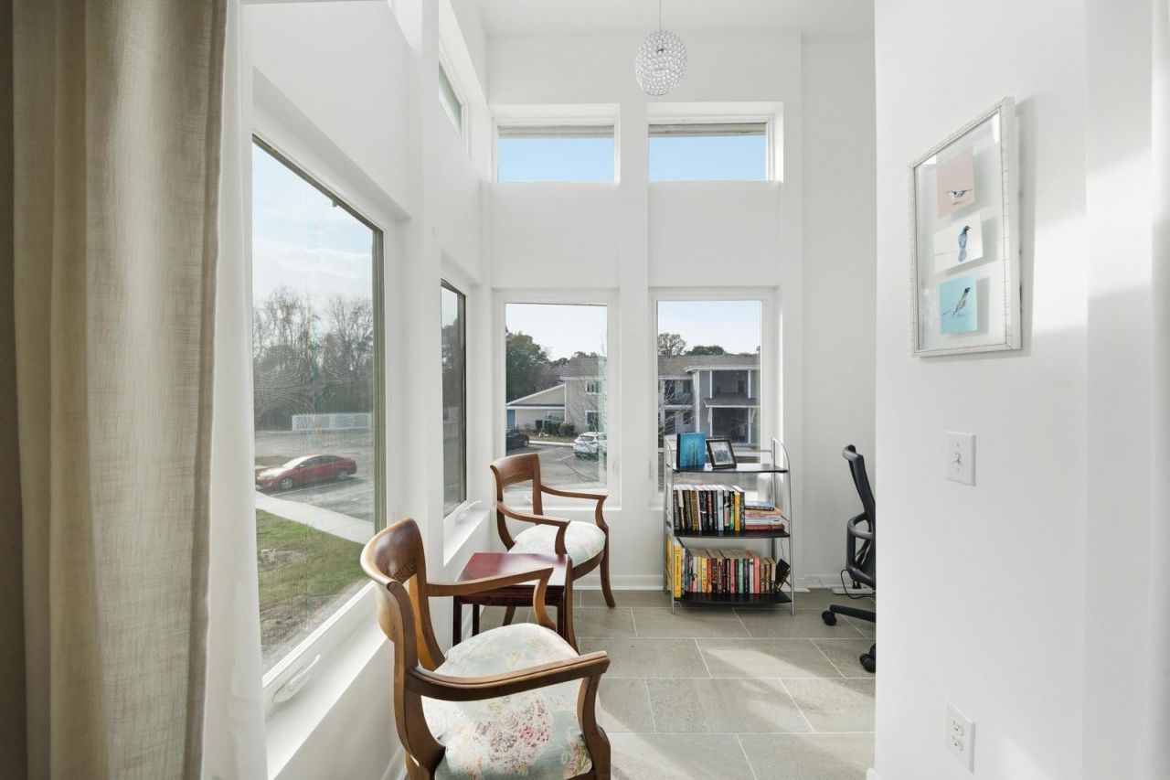 267 Alexandra Road Photo 8