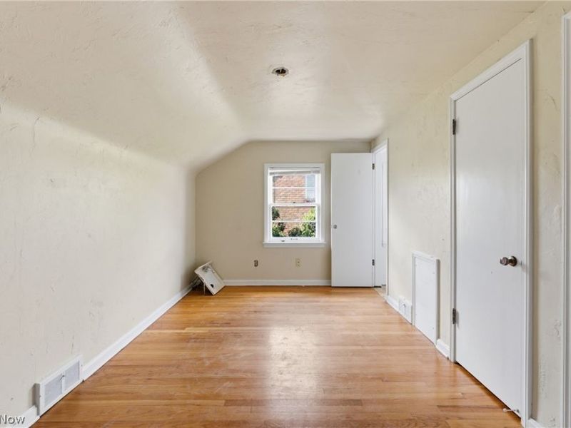 4391 Churchill, University Heights, OH 44118 Photo 14