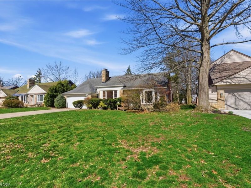 4391 Churchill, University Heights, OH 44118 Photo 2