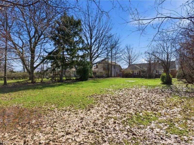 4391 Churchill, University Heights, OH 44118 Photo 23