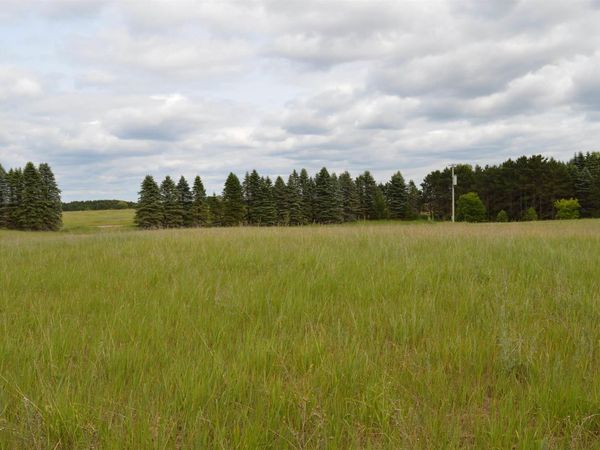 Summit City Road, Kingsley, MI 49649