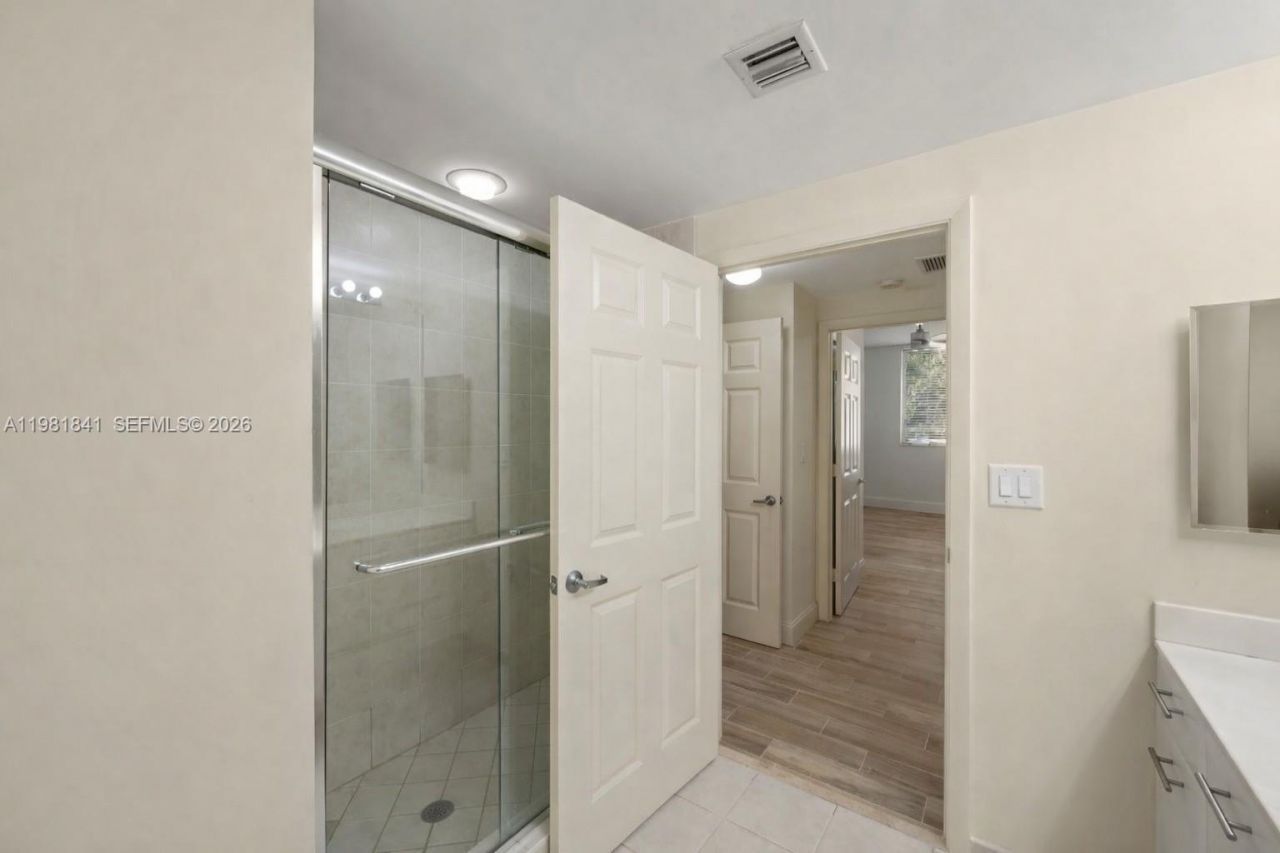 510 NW 84th Ave , Unit 229, Plantation, FL 33324 Photo