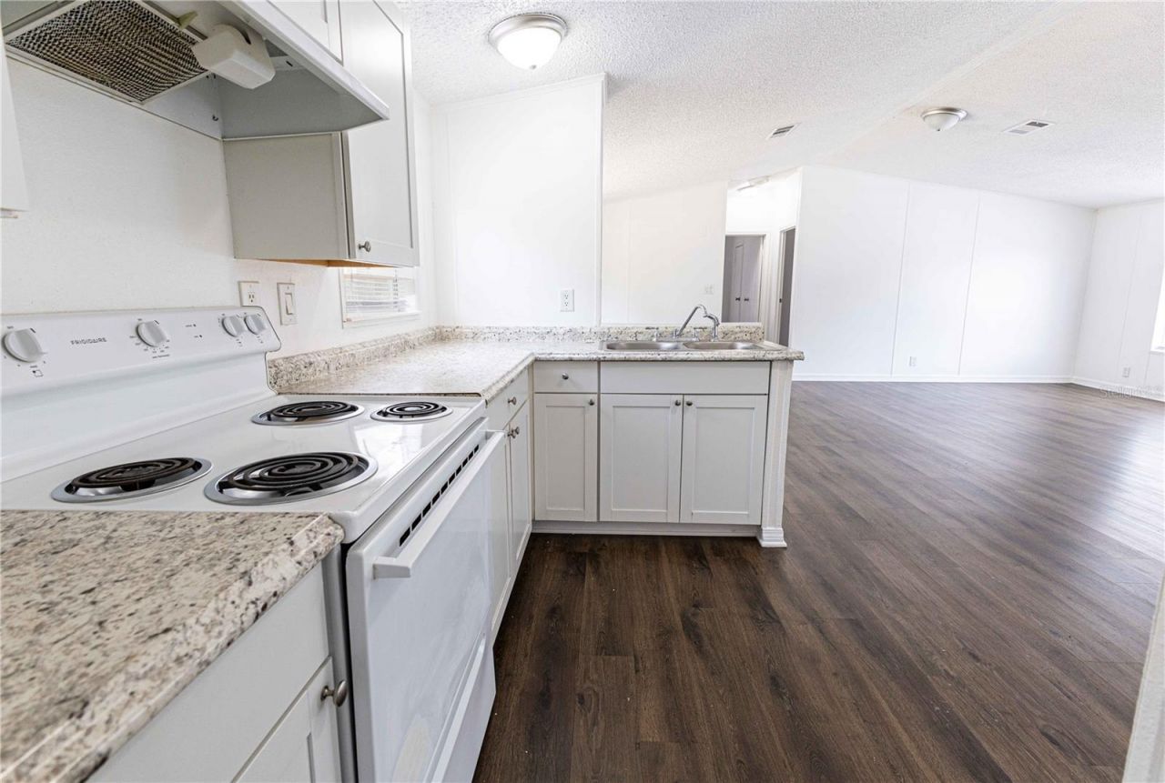 4872 Evans Street, Coleman, FL 33521 Photo