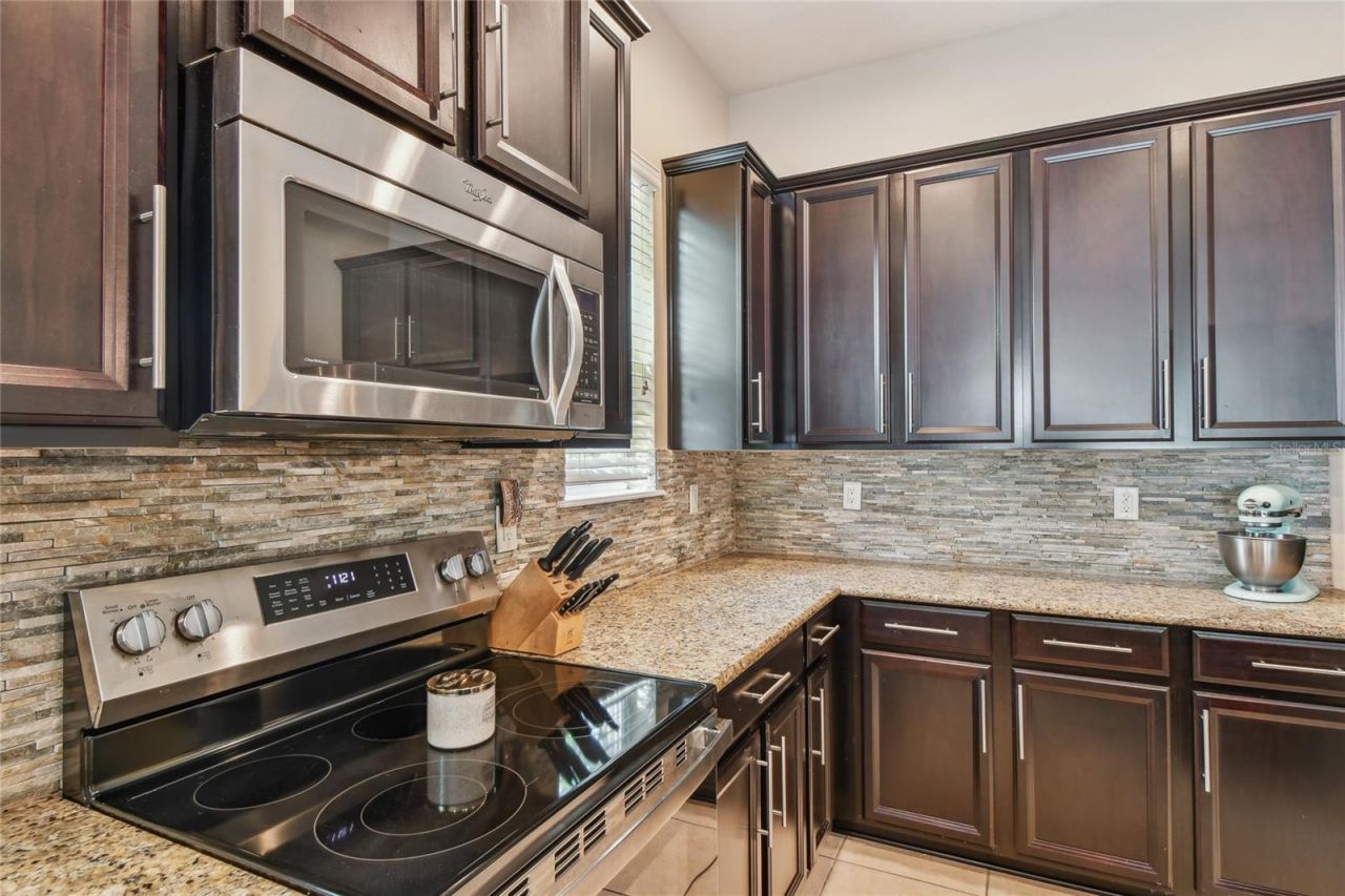 11307 Quiet Forest Drive, Tampa, FL 33635 Photo