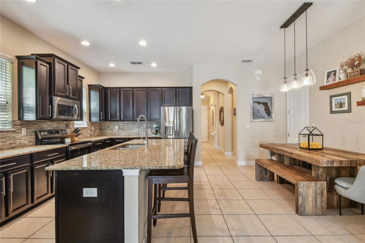 11307 Quiet Forest Drive, Tampa, FL 33635 Photo