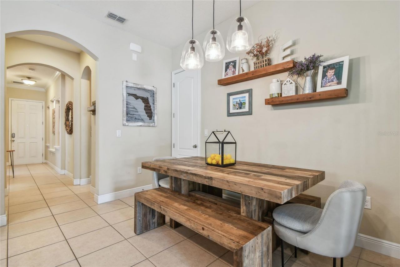 11307 Quiet Forest Drive, Tampa, FL 33635 Photo