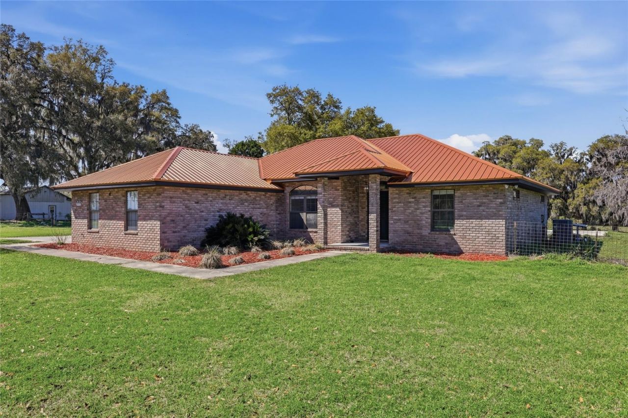 462 SW Fairlington Court, Lake City, FL 32025 Photo