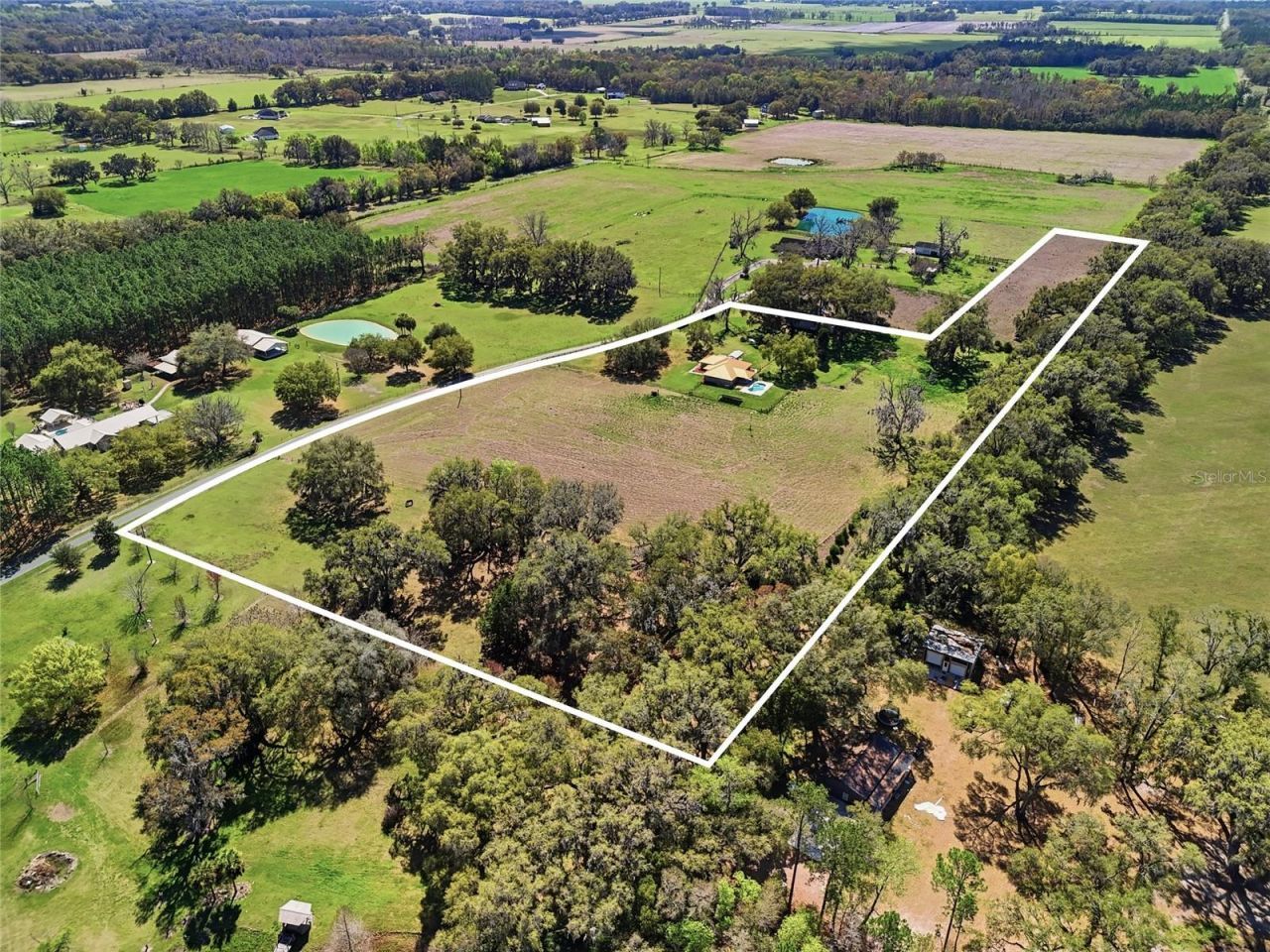 462 SW Fairlington Court, Lake City, FL 32025 Photo