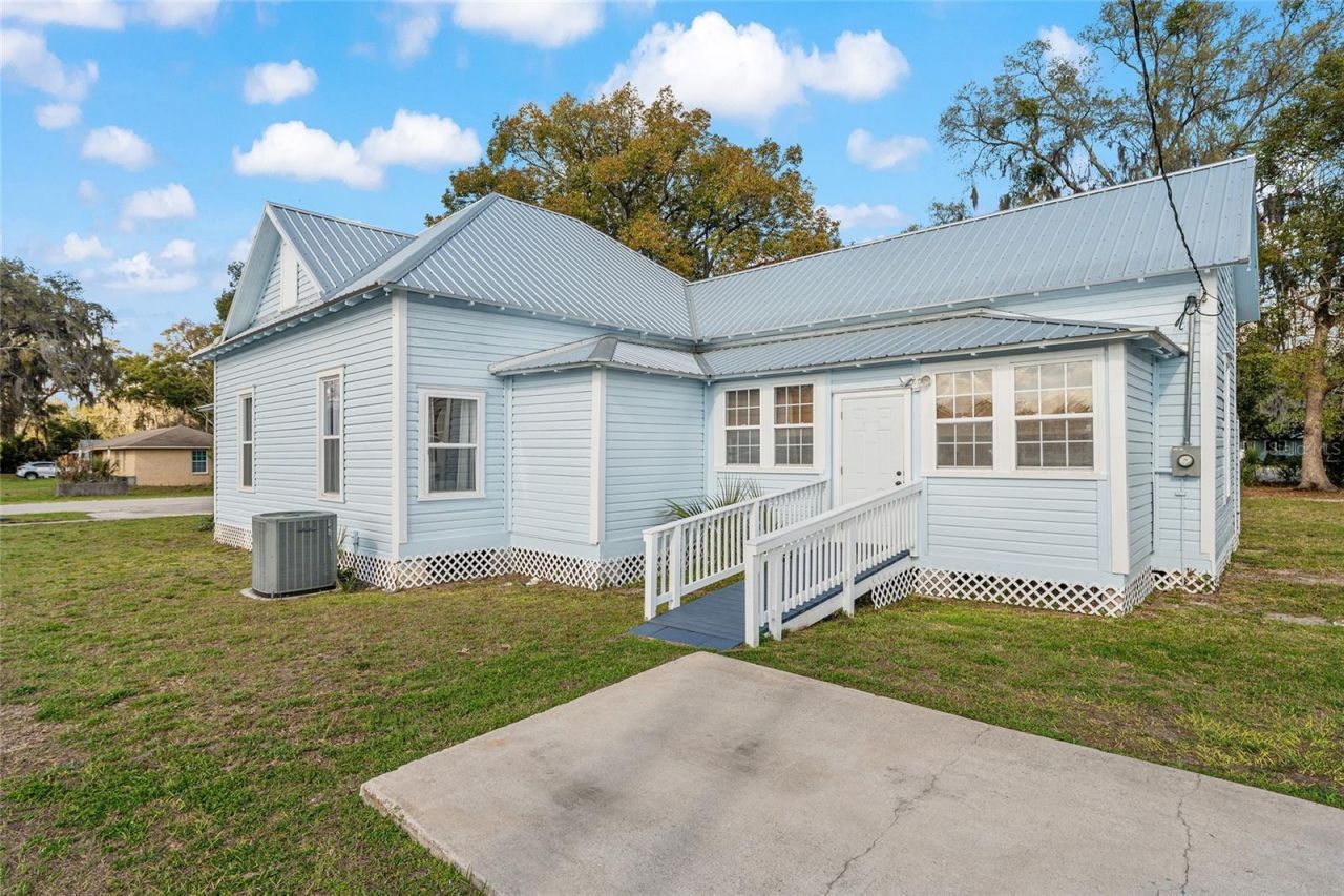 105 NE 1st Ave Avenue Ne, Williston, FL 32696 Photo