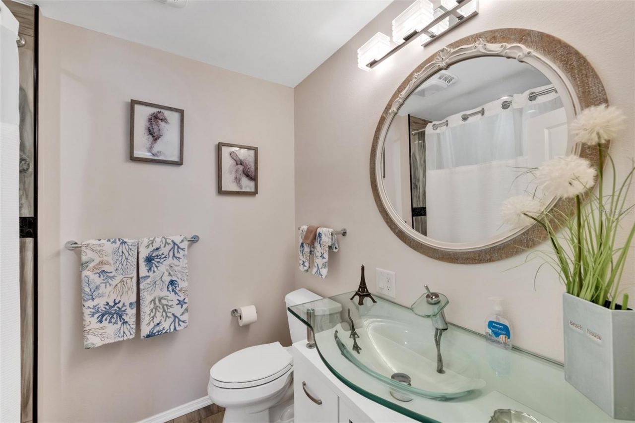 5400 Gulf Drive , Unit 32, Holmes Beach, FL 34217 Photo