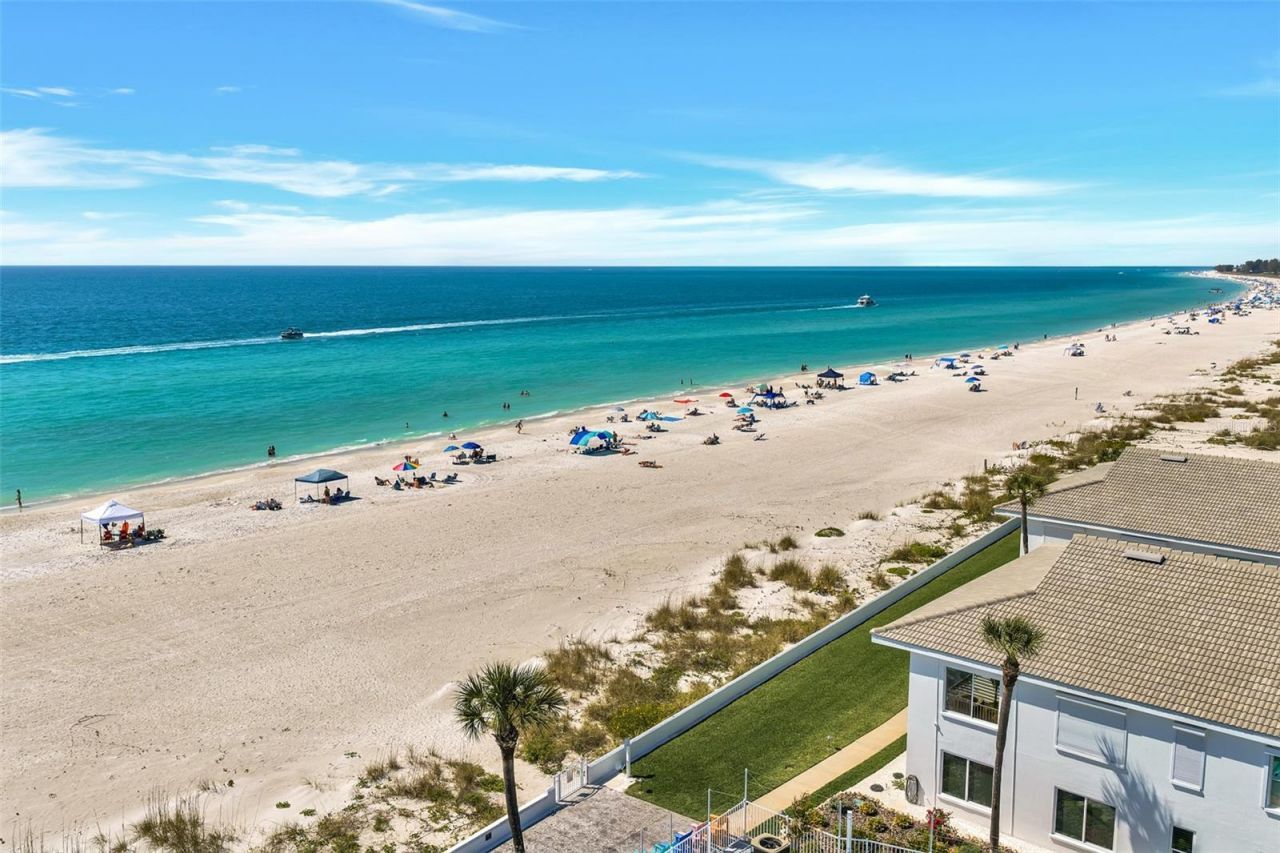 5400 Gulf Drive , Unit 32, Holmes Beach, FL 34217 Photo