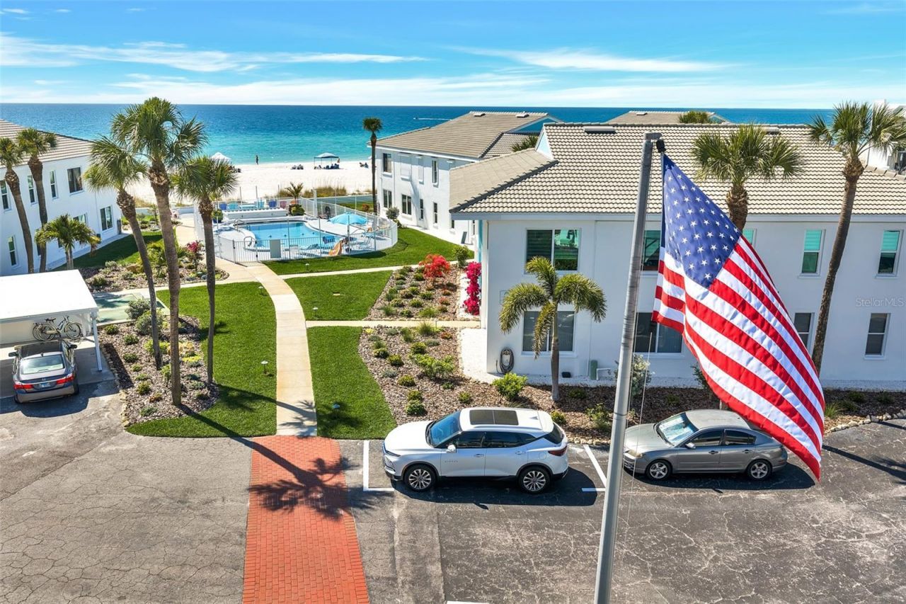 5400 Gulf Drive , Unit 32, Holmes Beach, FL 34217 Photo