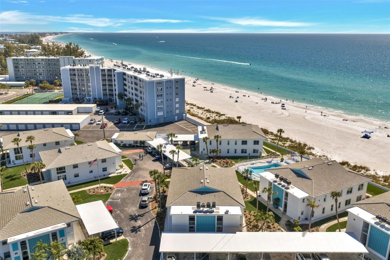 5400 Gulf Drive , Unit 32, Holmes Beach, FL 34217 Photo