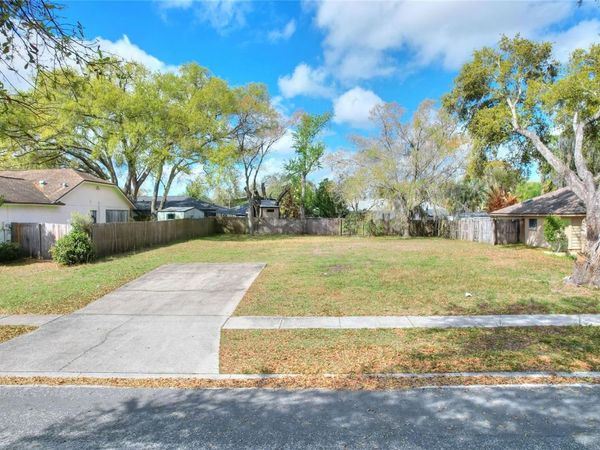 4103 YELLOWWOOD DRIVE , VALRICO, FL 33594