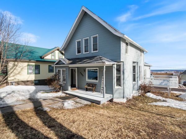 2218 W 11th Street, Duluth, MN 55806