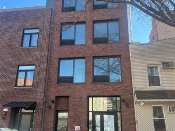 444 Graham Avenue, Unit 4K, Brooklyn, NY 11211
