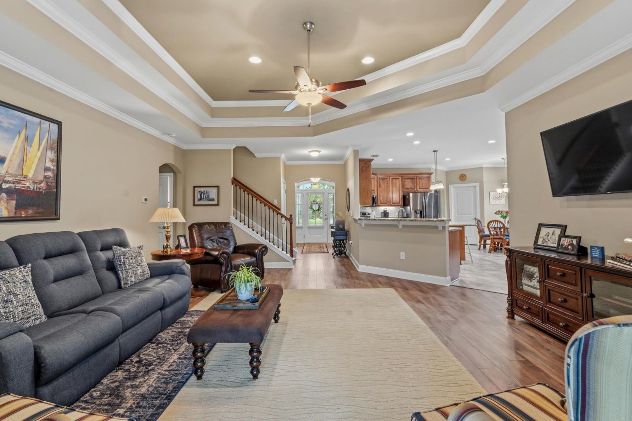 1025 Limpkin Dr. Photo 7