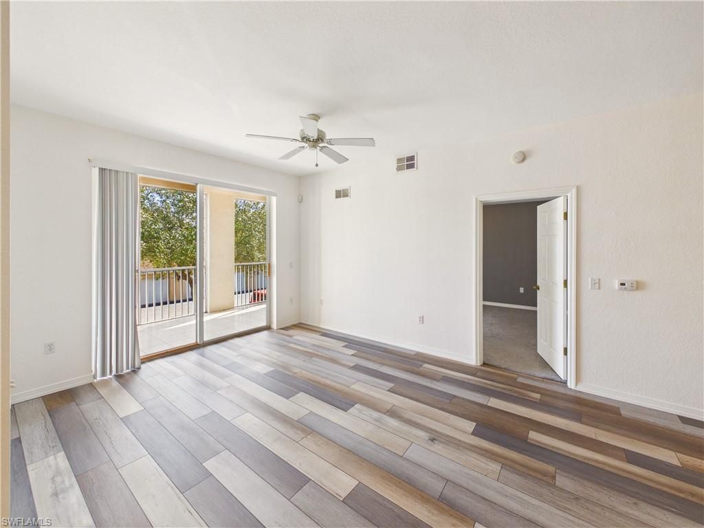 9015 Colby Dr, Unit 2012, Fort Myers, FL 33919 Photo