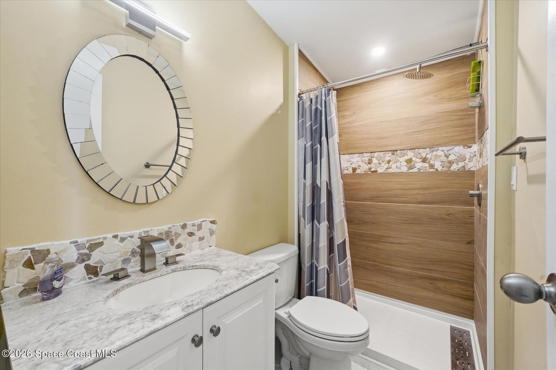 916 Jacaranda Drive, Barefoot Bay, FL 32976 Photo