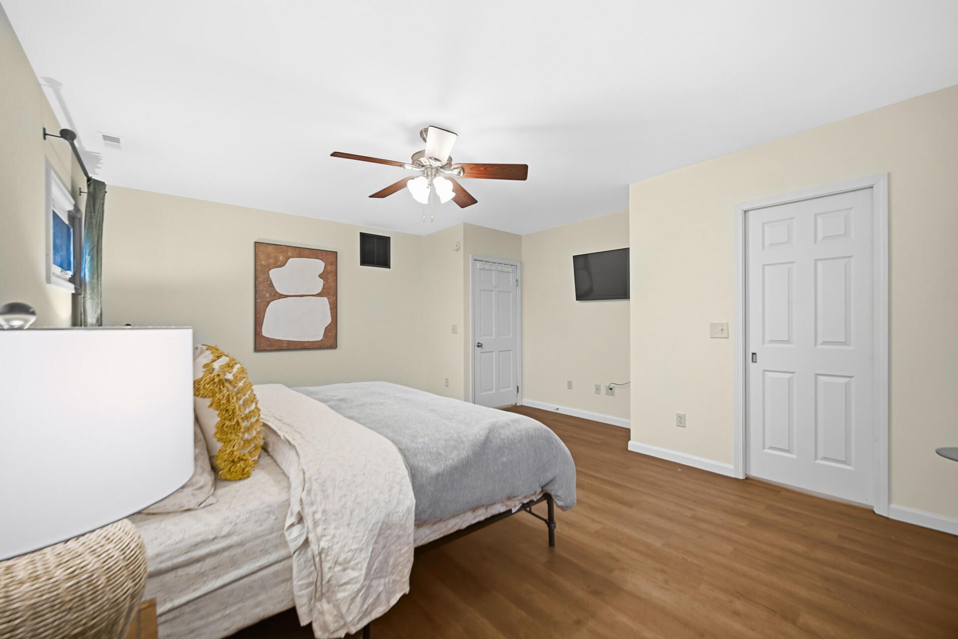 211 S Ohio Street, Culver, IN 46511 Main Photo