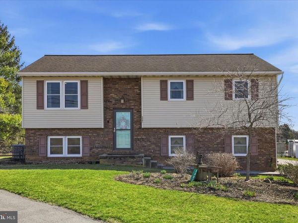 3481 MOUNT JOY ROAD, MOUNT JOY, PA 17552