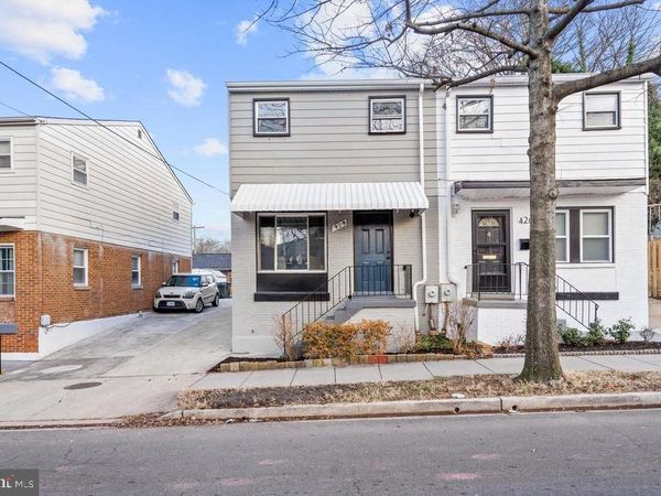 424 53RD STREET SE, WASHINGTON, DC 20019