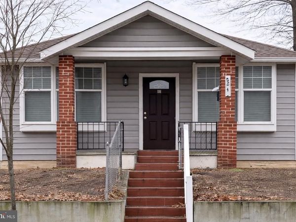 4243 DIX STREET NE, WASHINGTON, DC 20019