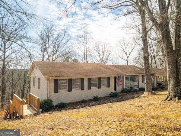 150 Clarks Bridge Road, Gainesville, GA 30501