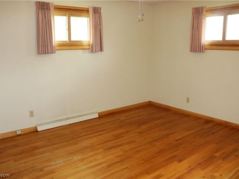 3788 Carl Street NW, Uniontown, OH 44685 Photo 9