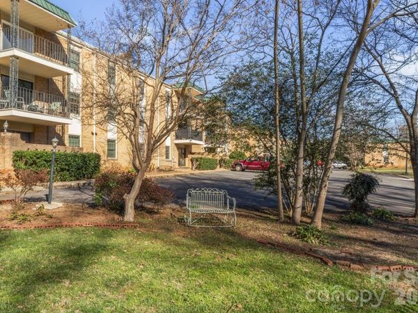 4747 Hedgemore Drive, Unit B, Charlotte, NC 28209