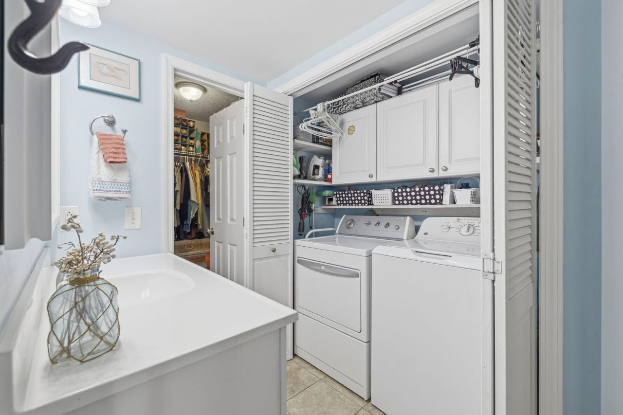 1607 Haven Dr. Photo 22