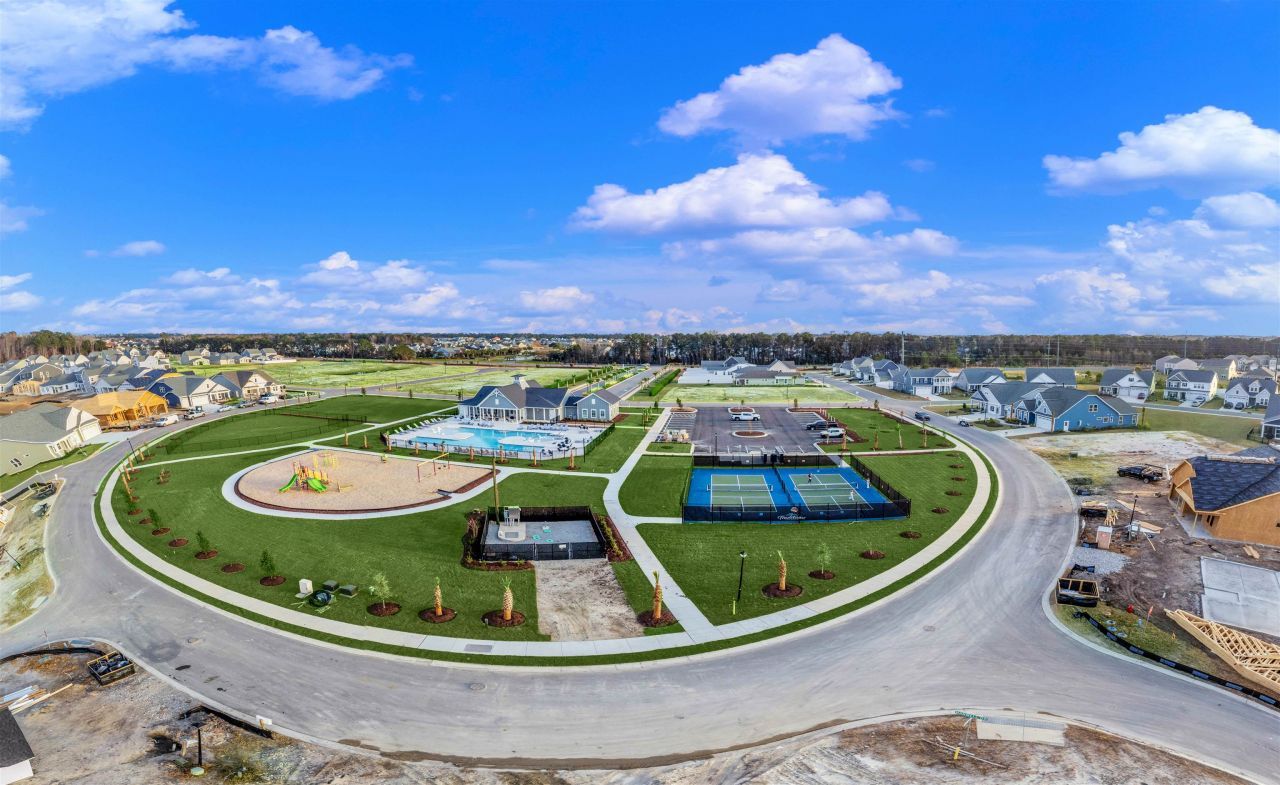 1318 Wykham Park Dr. Photo 5