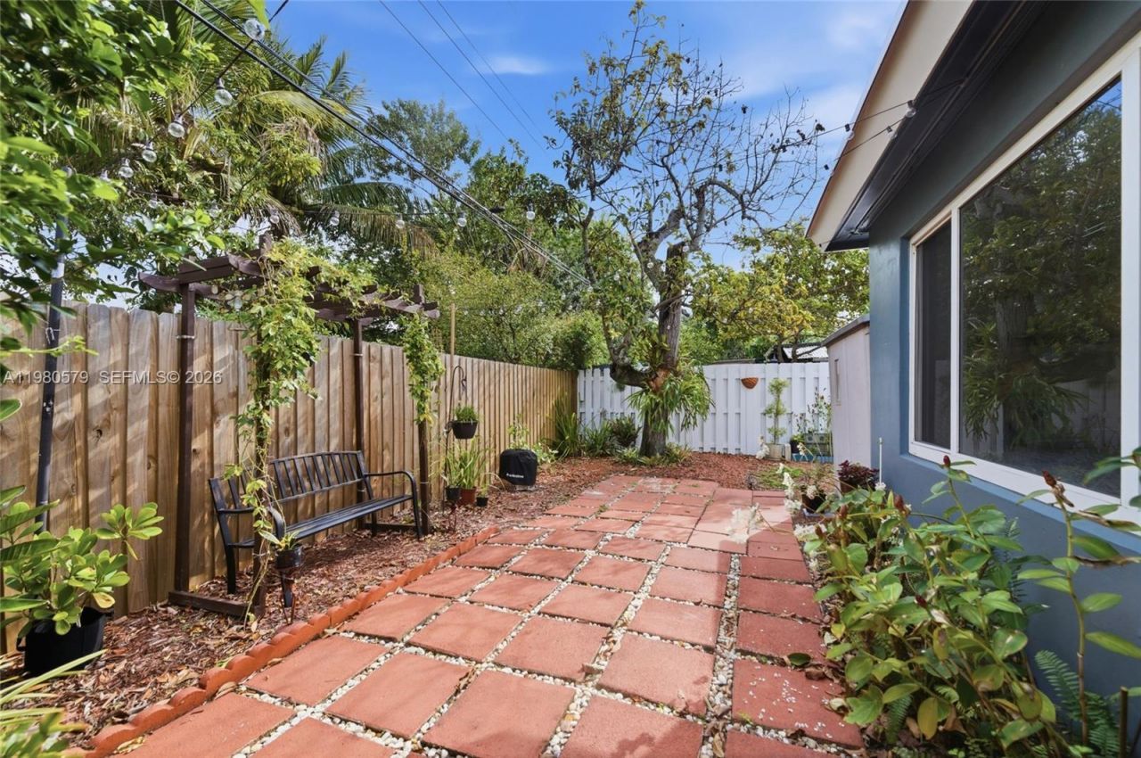 6215 SW 20th St, Miramar, FL 33023 Photo