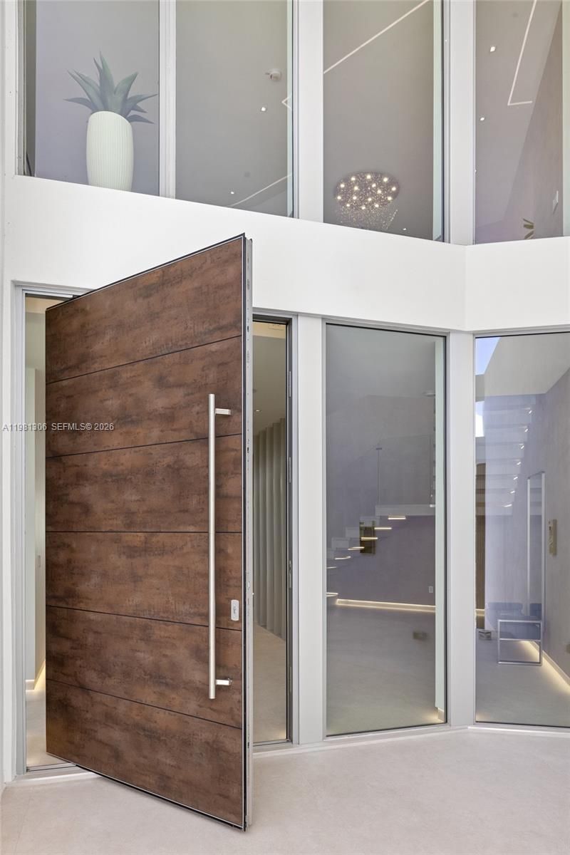 503 Palm Dr, Hallandale Beach, FL 33009 Photo