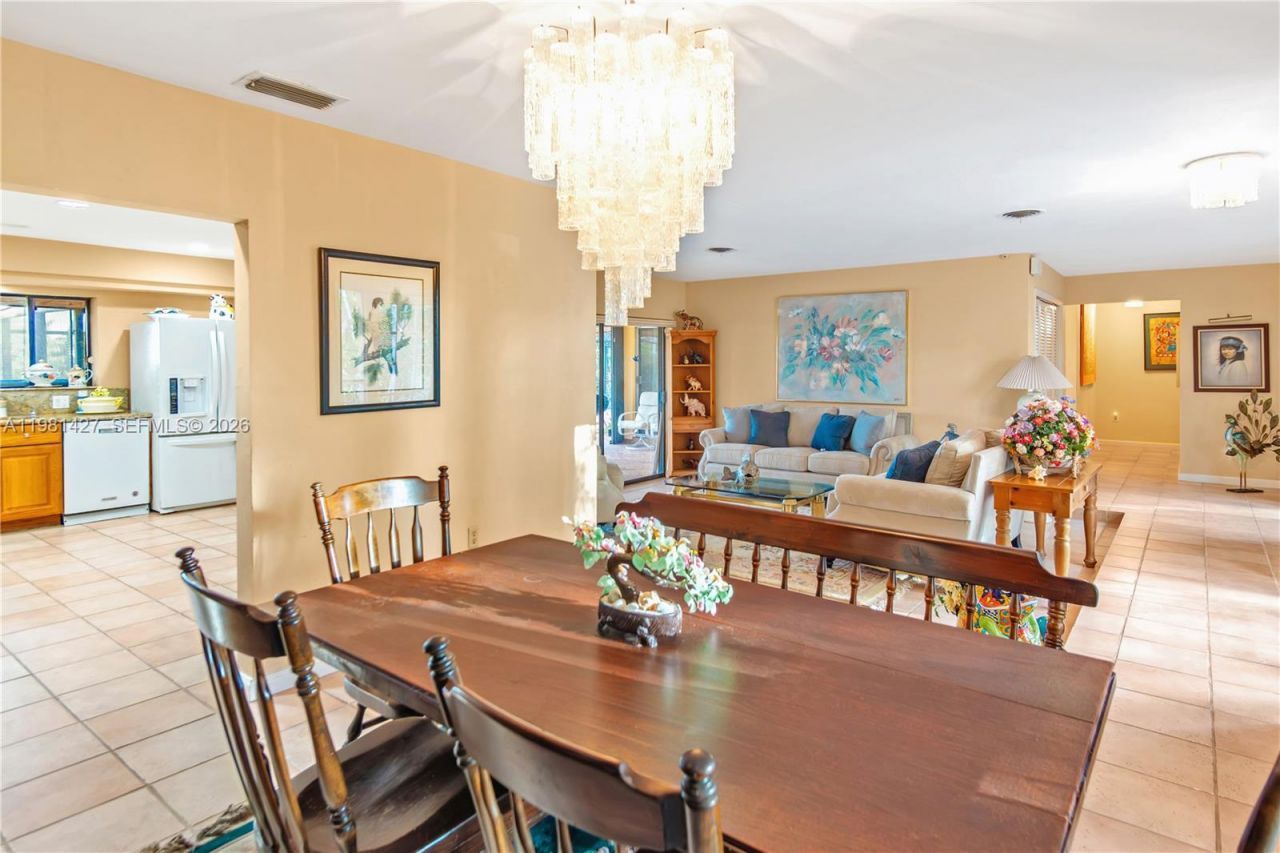 4725 SW 89th Ave, Miami, FL 33165 Photo