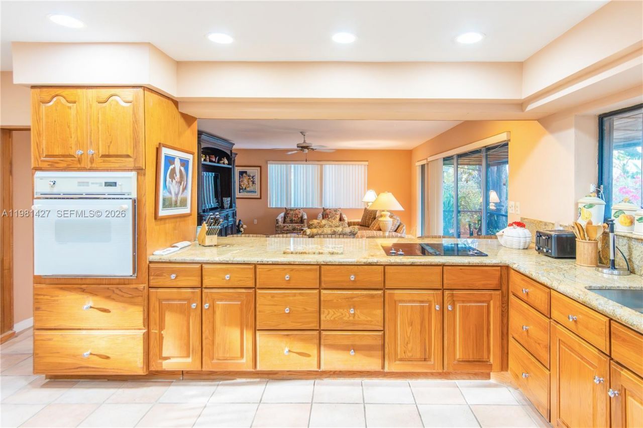 4725 SW 89th Ave, Miami, FL 33165 Photo