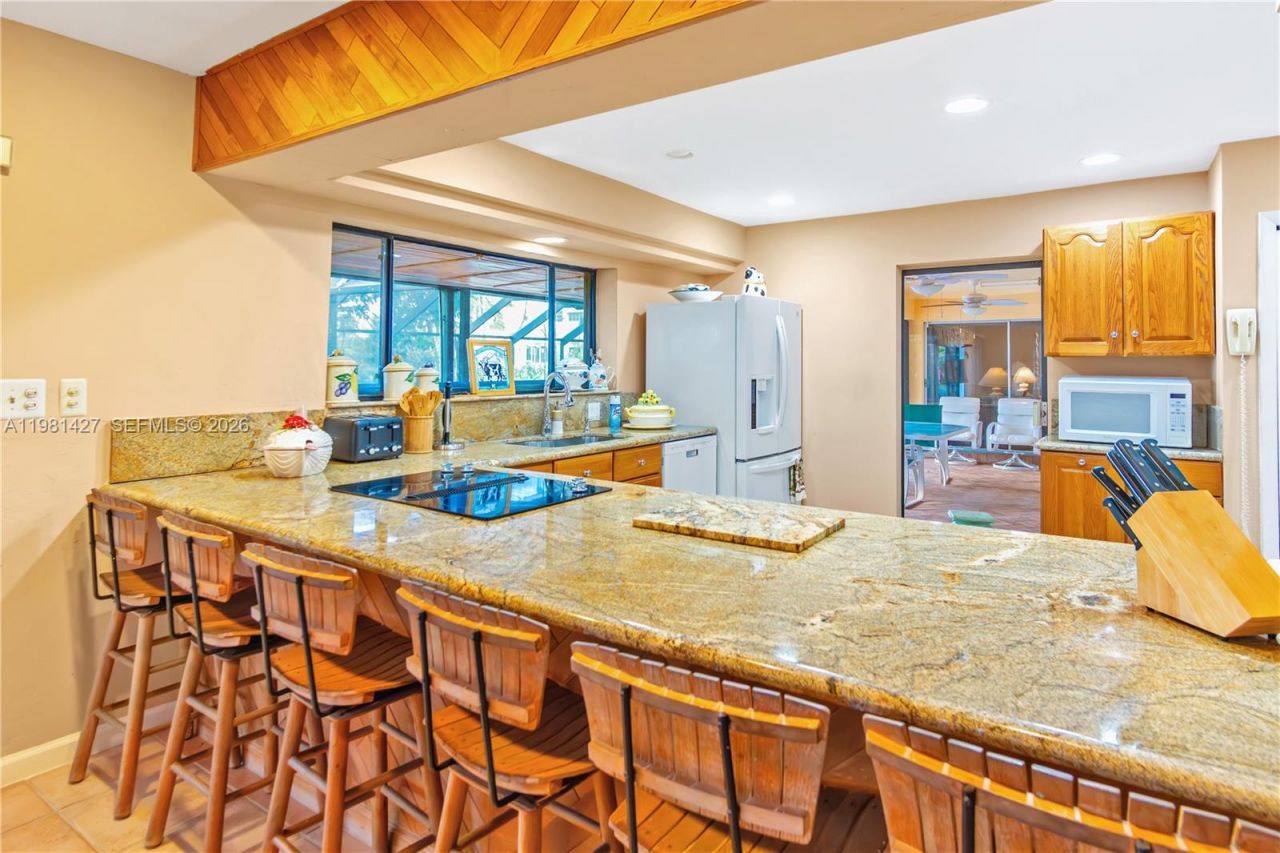 4725 SW 89th Ave, Miami, FL 33165 Photo