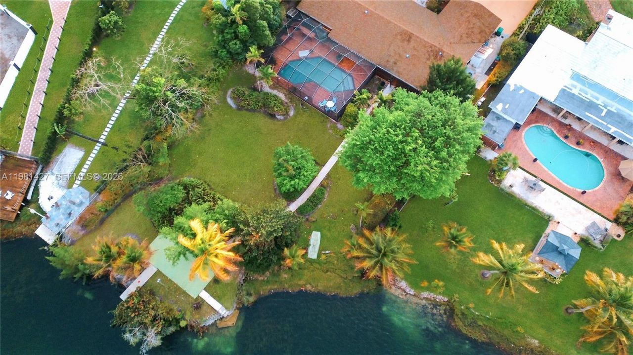 4725 SW 89th Ave, Miami, FL 33165 Photo