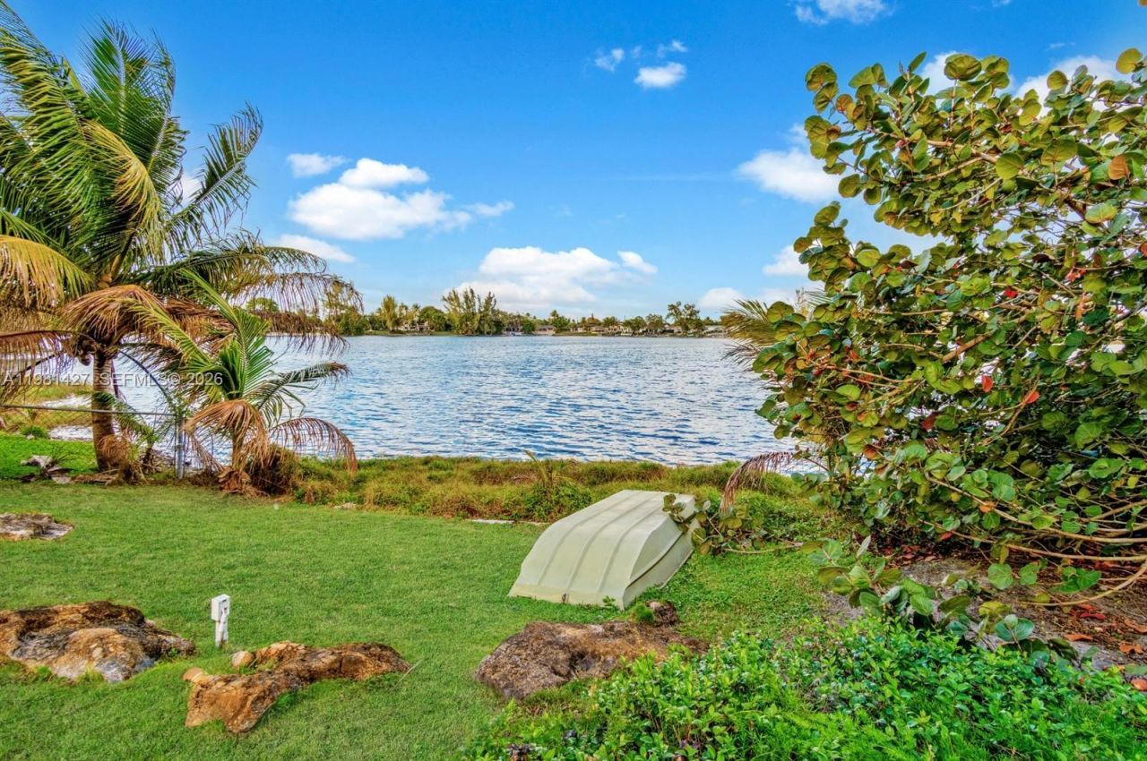 4725 SW 89th Ave, Miami, FL 33165 Photo