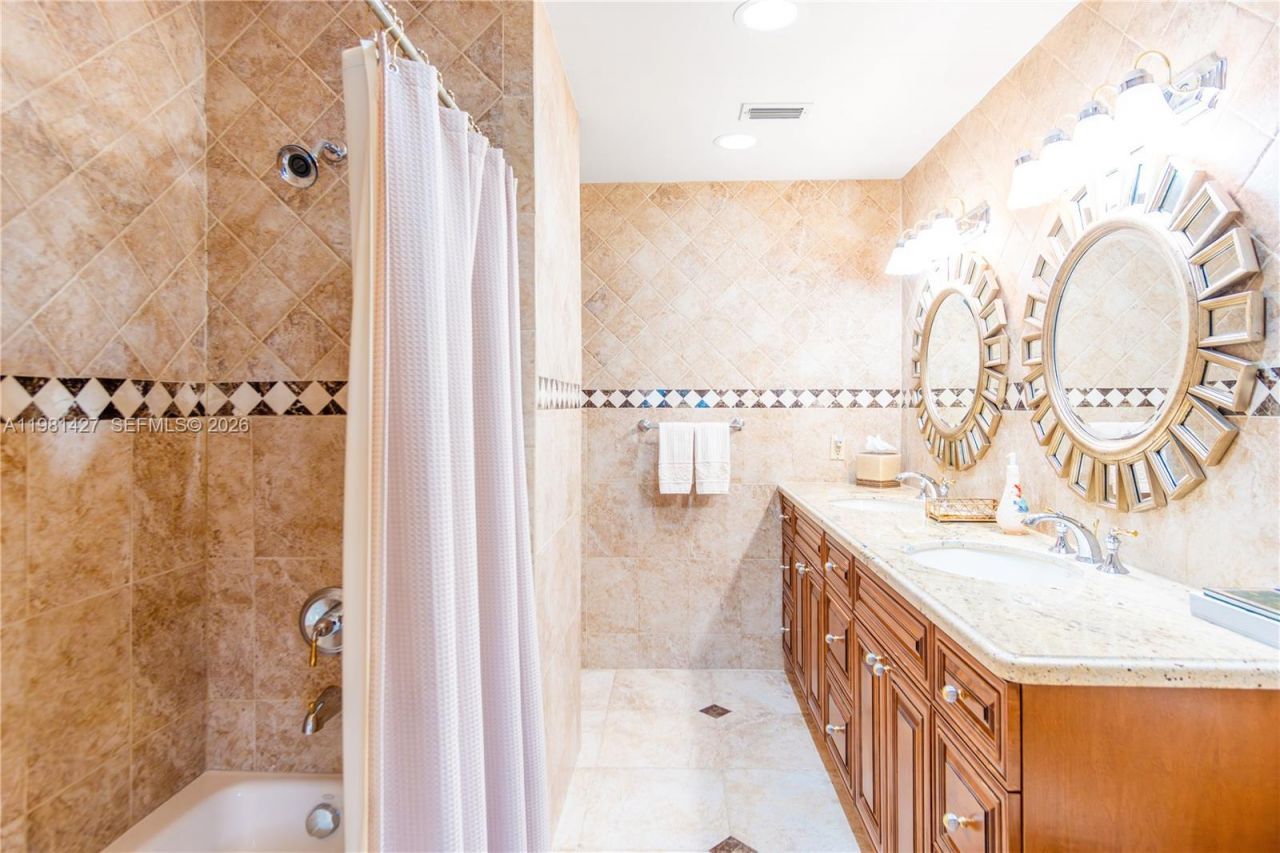 4725 SW 89th Ave, Miami, FL 33165 Photo