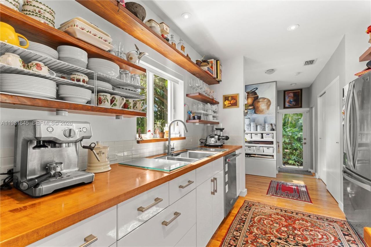 70 NE 97th St, Miami Shores, FL 33138 Photo