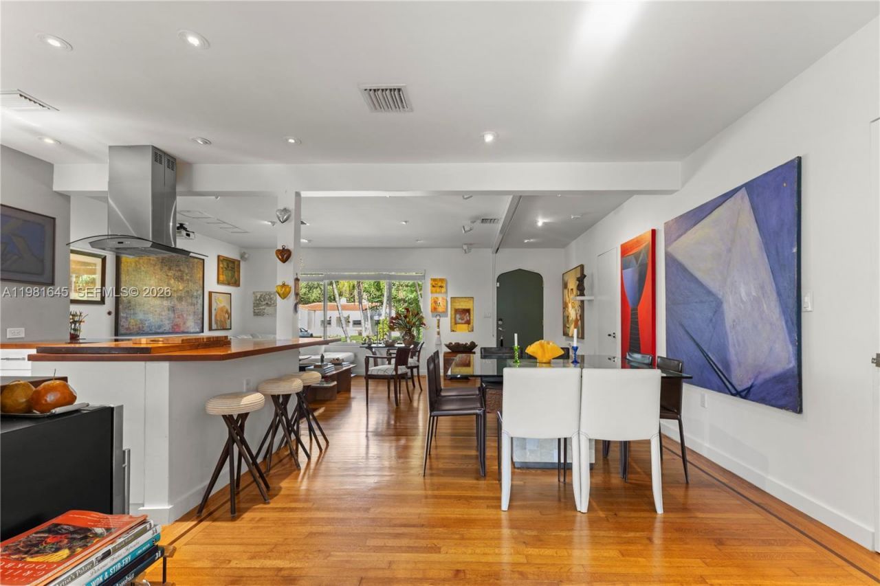 70 NE 97th St , Miami Shores, FL 33138 Photo