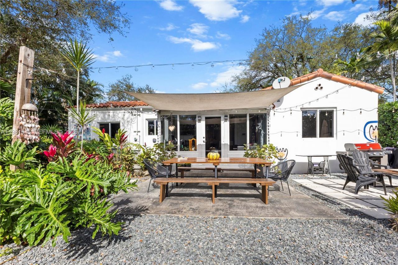 70 NE 97th St, Miami Shores, FL 33138 Photo
