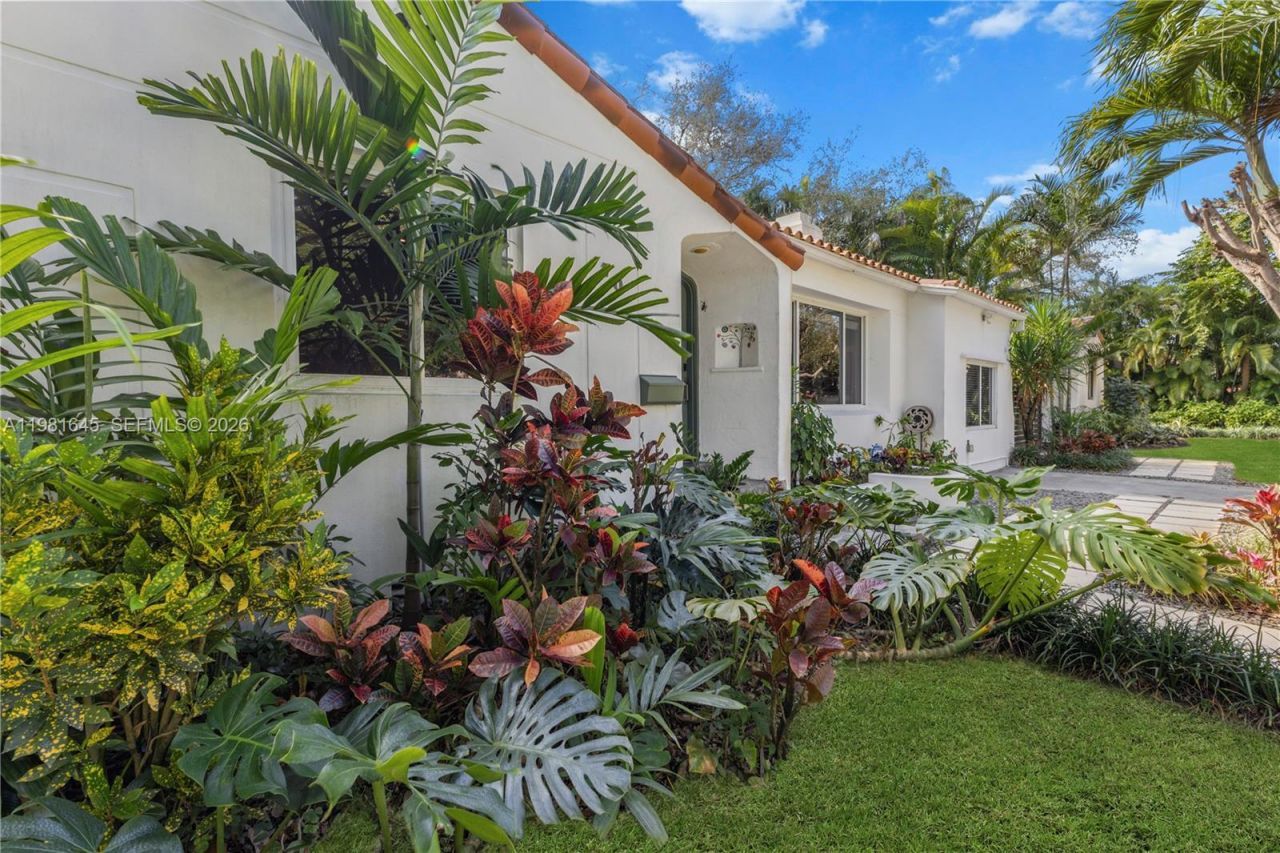 70 NE 97th St, Miami Shores, FL 33138 Photo