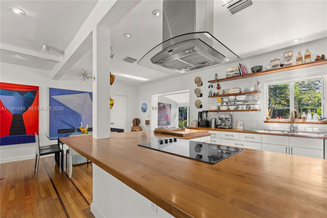 70 NE 97th St, Miami Shores, FL 33138 Photo