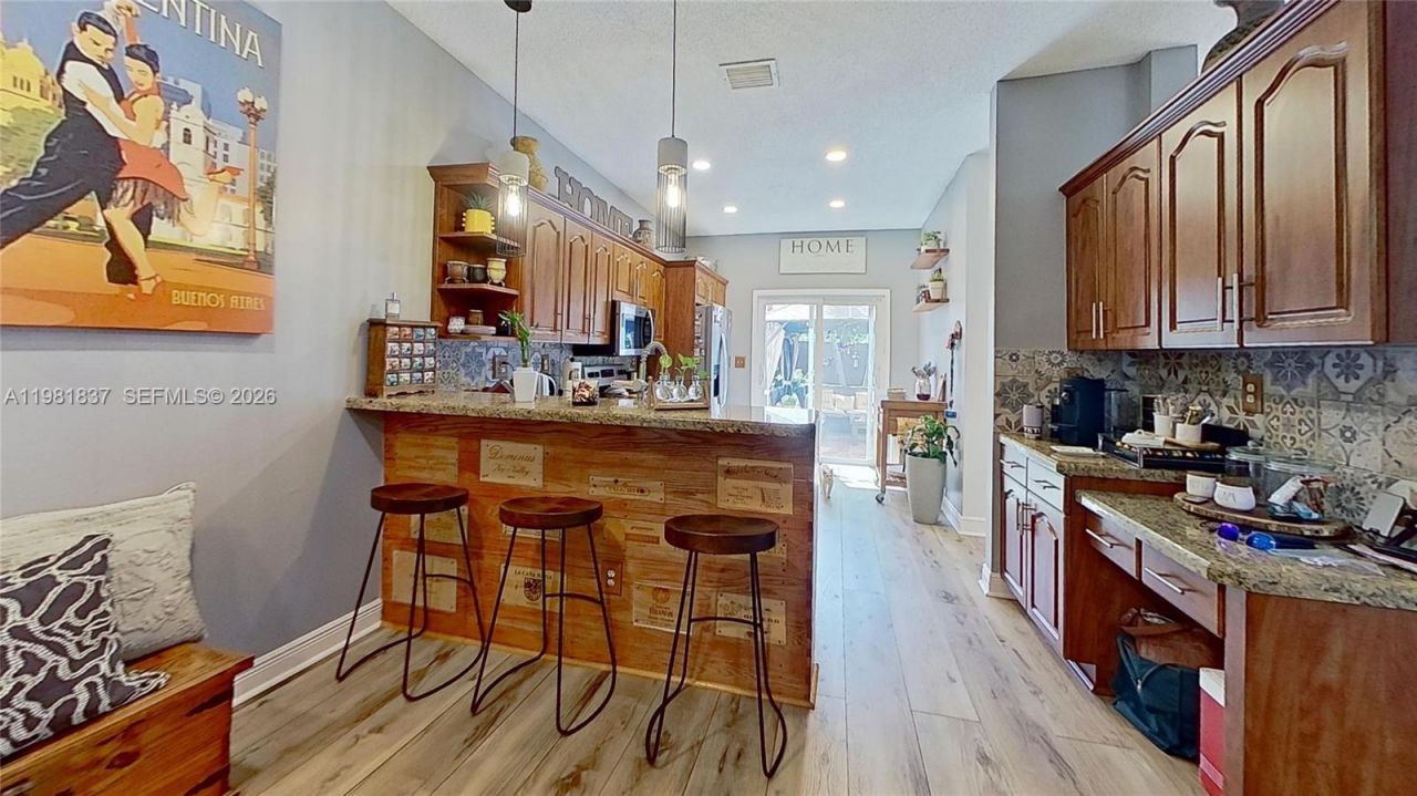 3760 Westminster St, Hollywood, FL 33021 Photo